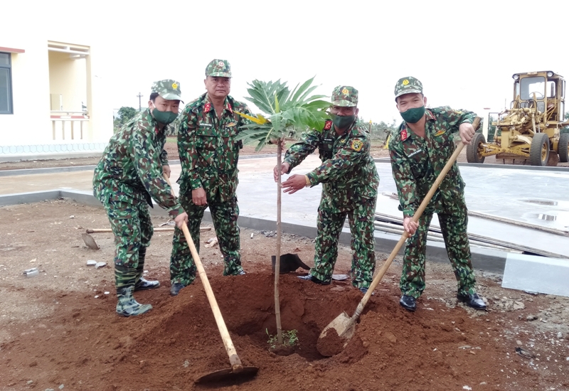 Ban CHQS huyện Krông Năng: Phát động hưởng ứng chương trình trồng một tỉ cây xanh vì “một Việt Nam xanh